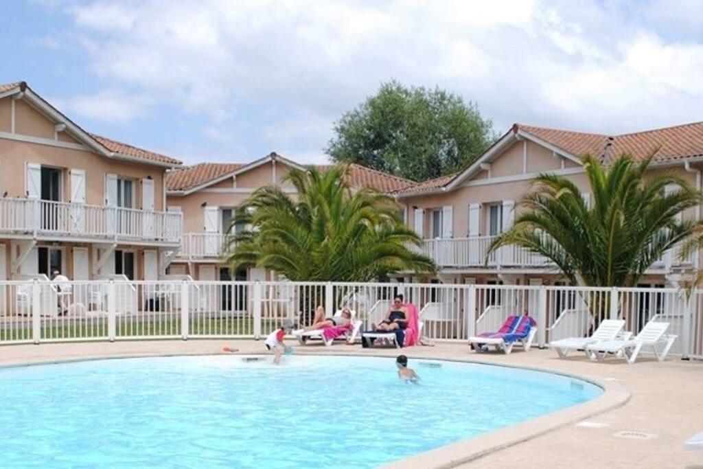 Apartamento T3 En Duplex Avec Grande Piscine Anglet Exterior foto